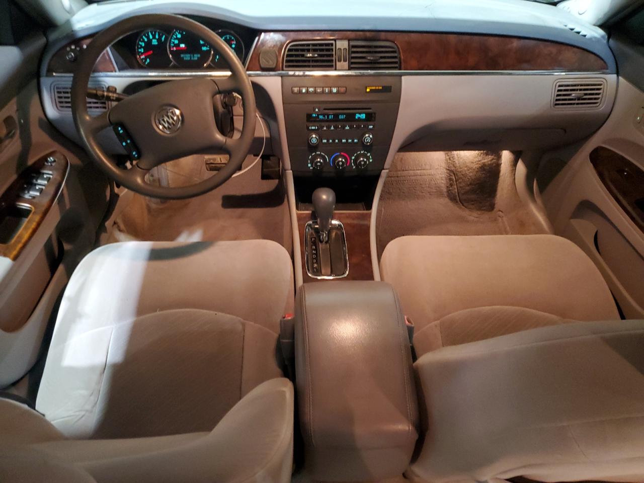 2007 Buick Lacrosse Cx VIN: 2G4WC582071120427 Lot: 93529215