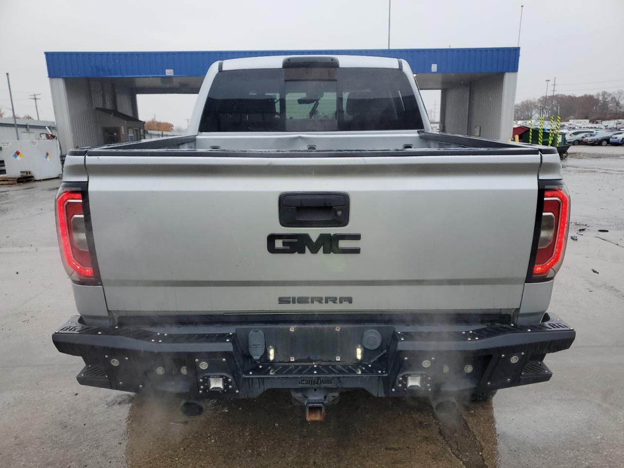 2017 GMC Sierra K1500 Slt VIN: 3GTU2NEC7HG135883 Lot: 92797155