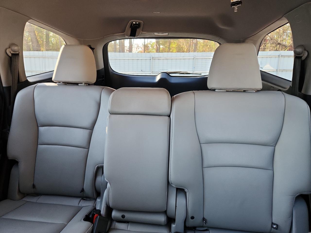 2016 Honda Pilot Exl VIN: 5FNYF6H83GB086964 Lot: 92643255