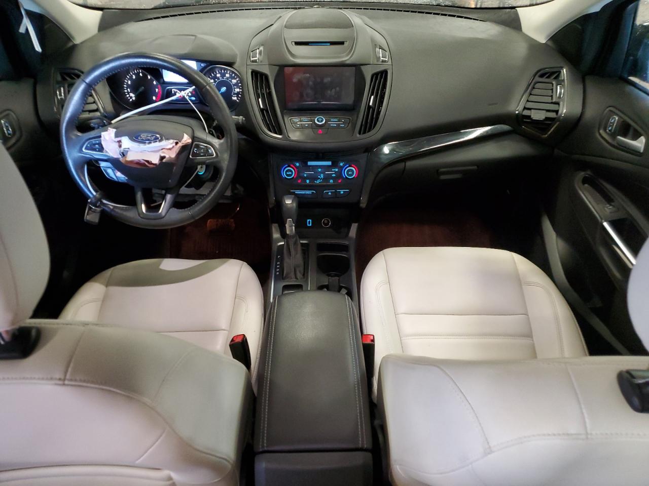 2018 Ford Escape Sel VIN: 1FMCU0HD4JUD43182 Lot: 92897585