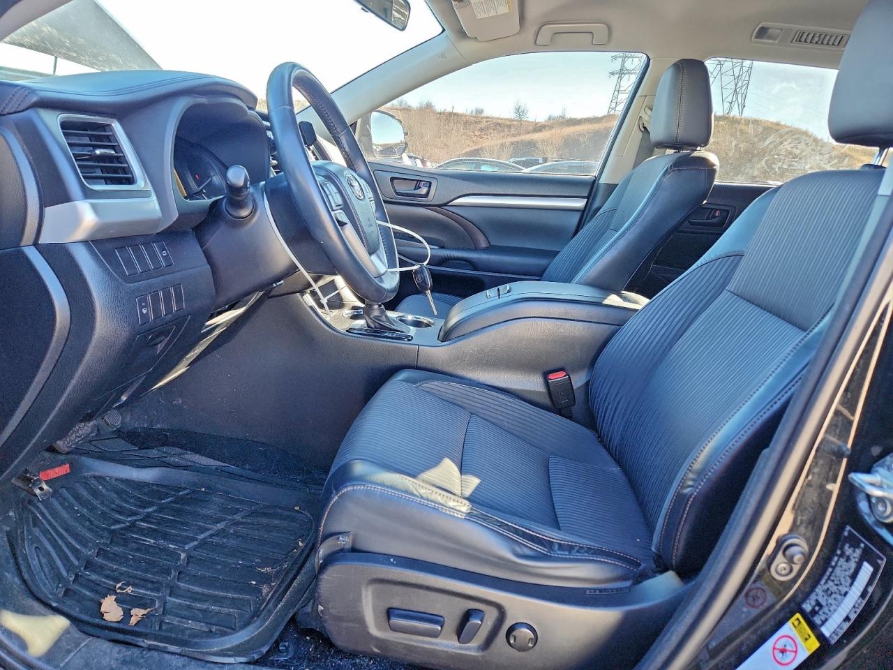 2014 Toyota Highlander Le VIN: 5TDZKRFH6ES016520 Lot: 94329435