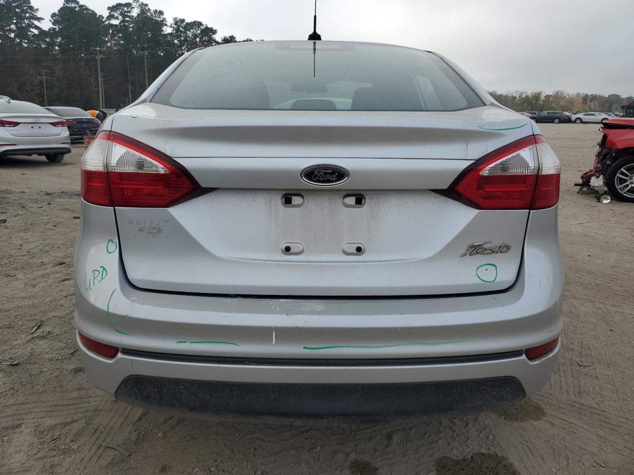 2017 Ford Fiesta S VIN: 3FADP4AJ4HM152745 Lot: 93511905