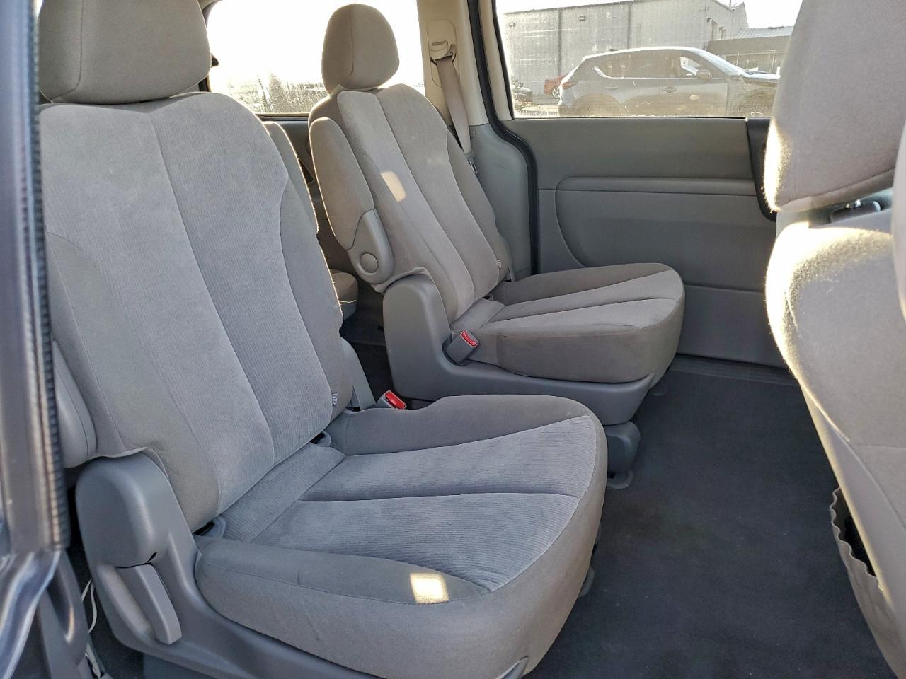 2014 Kia Sedona Lx VIN: KNDMG4C79E6540335 Lot: 94880985