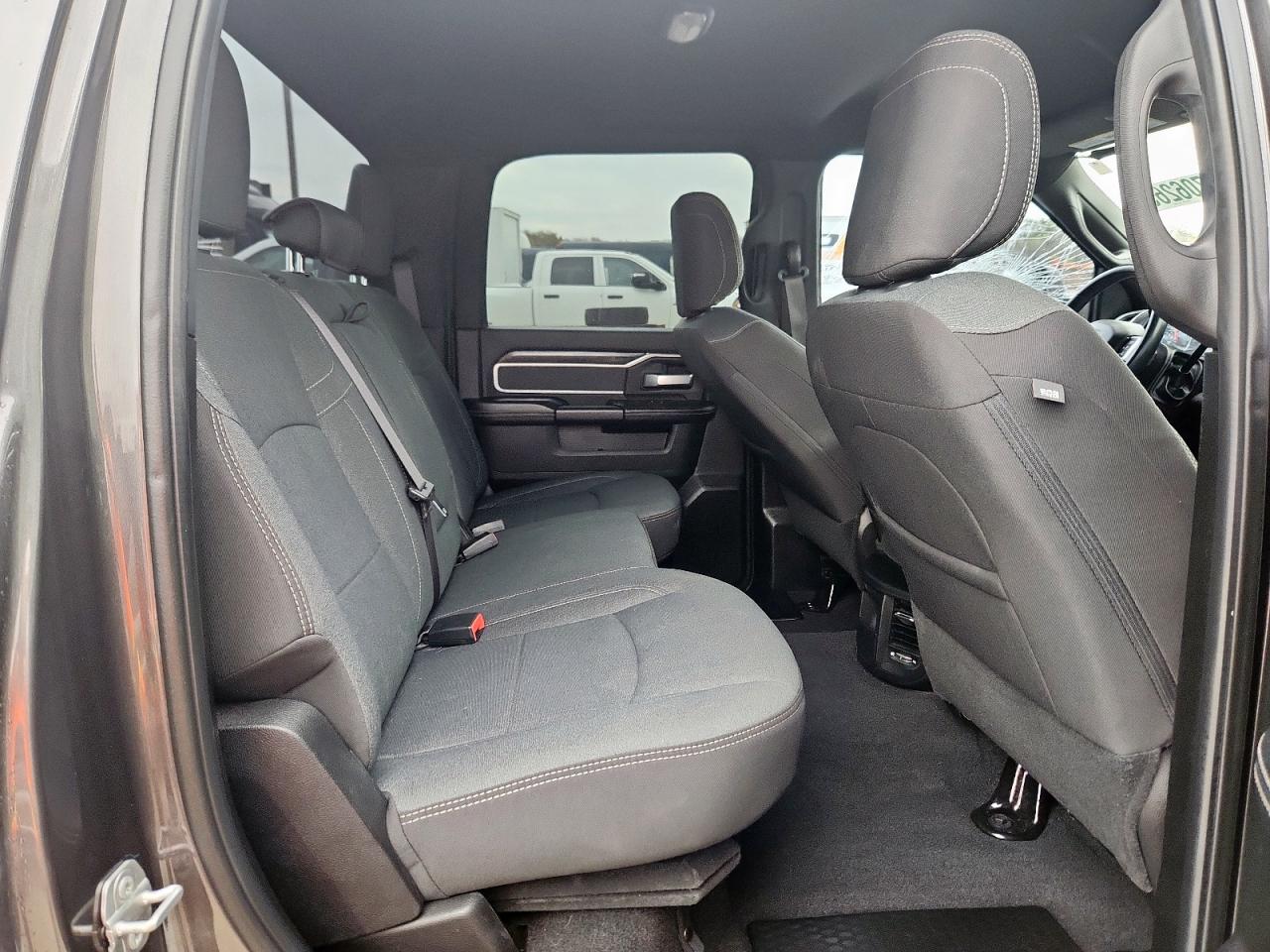 2022 Ram 3500 Big Horn/Lone Star VIN: 3C63R2DL1NG343560 Lot: 93706265