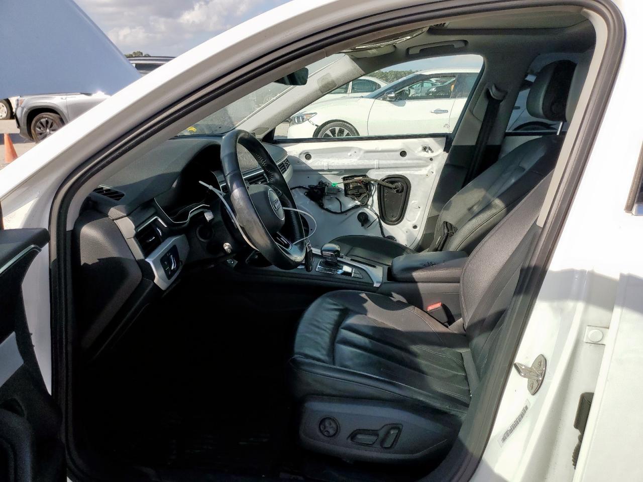 2017 Audi A4 Premium Plus VIN: WAUENAF43HN004319 Lot: 92721465