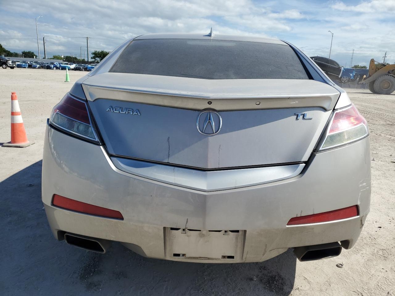 2010 Acura Tl VIN: 19UUA8F5XAA003114 Lot: 92862175