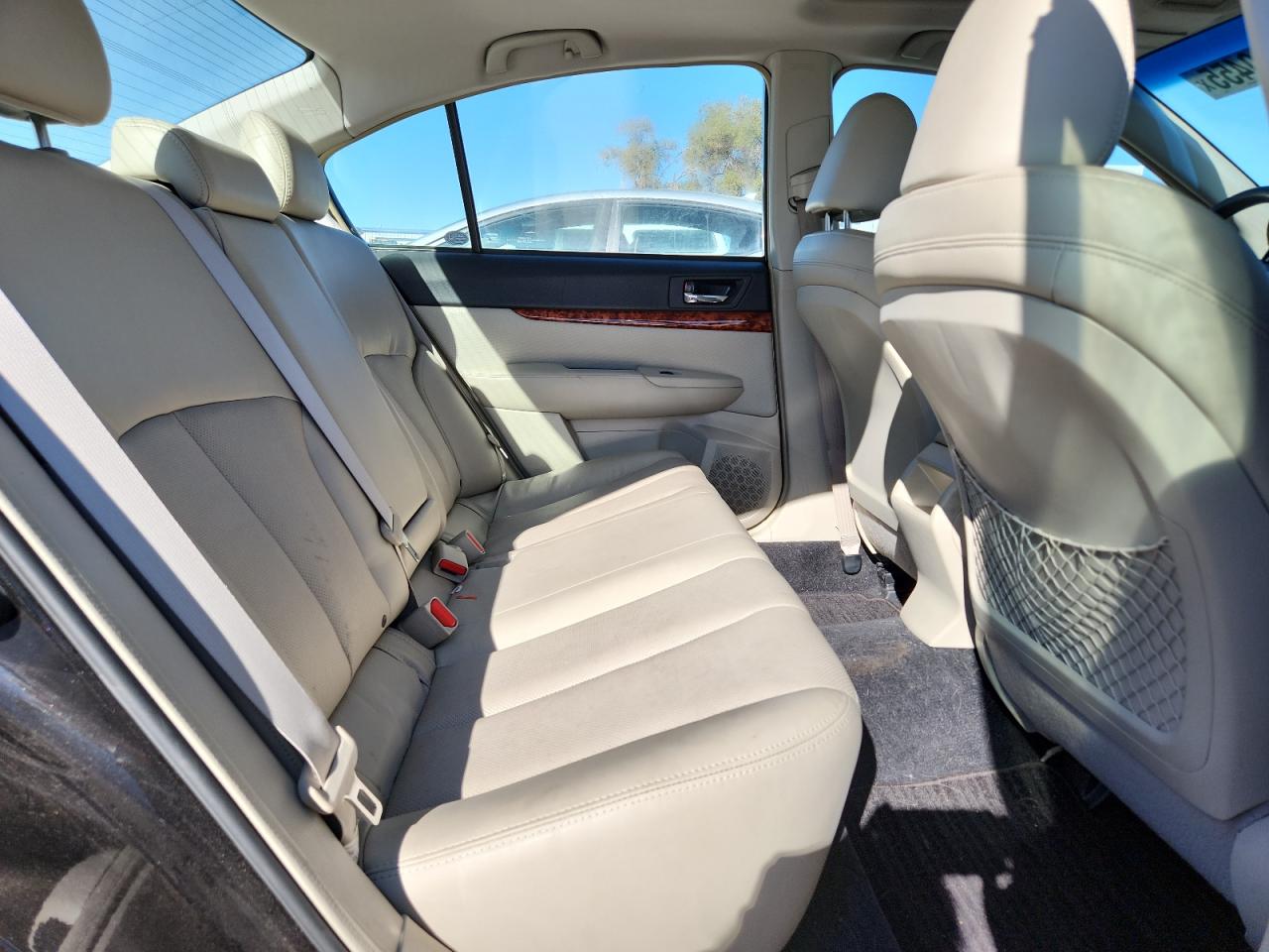 2011 Subaru Legacy 2.5I Limited VIN: 4S3BMBK68B3240151 Lot: 91430455