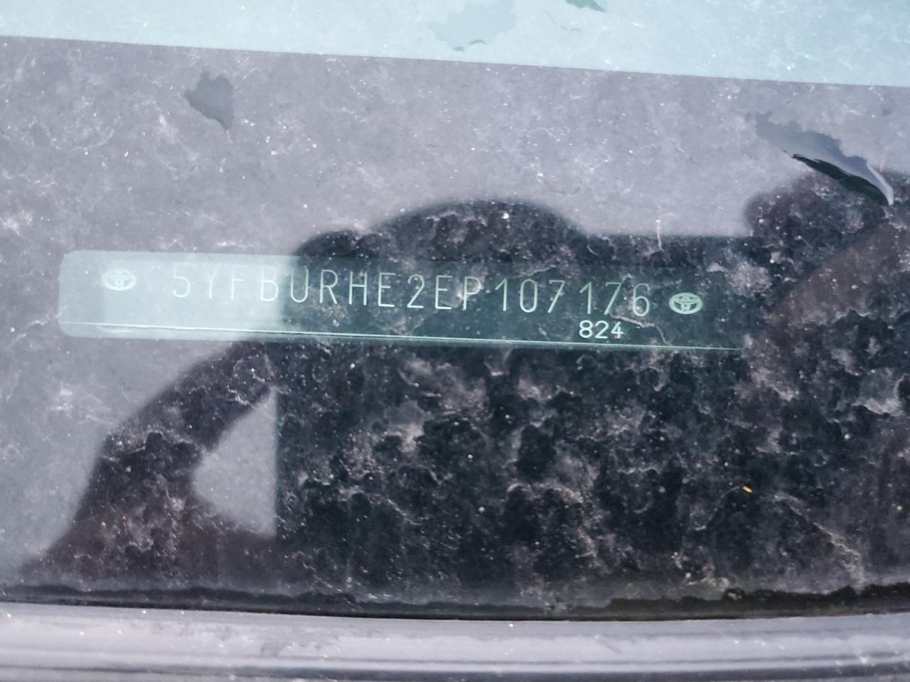 2014 Toyota Corolla L VIN: 5YFBURHE2EP107176 Lot: 92351725