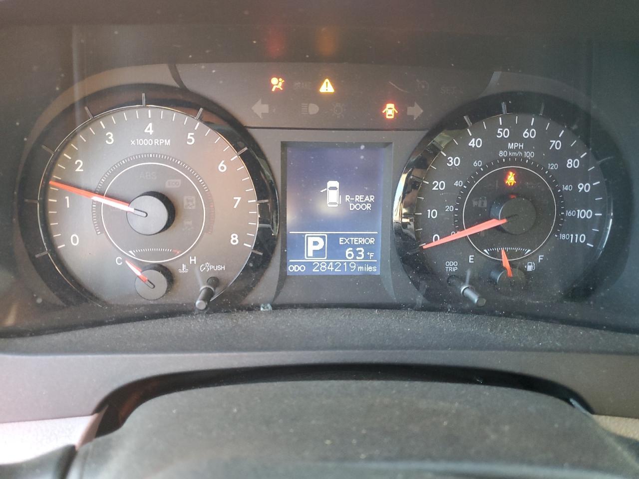 2015 Toyota Sienna Le VIN: 5TDKK3DC6FS674880 Lot: 85402375