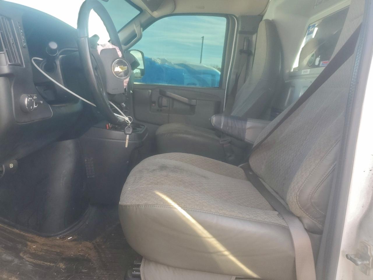 2021 Chevrolet Express G2500 VIN: 1GCWGAF74M1166585 Lot: 91245605