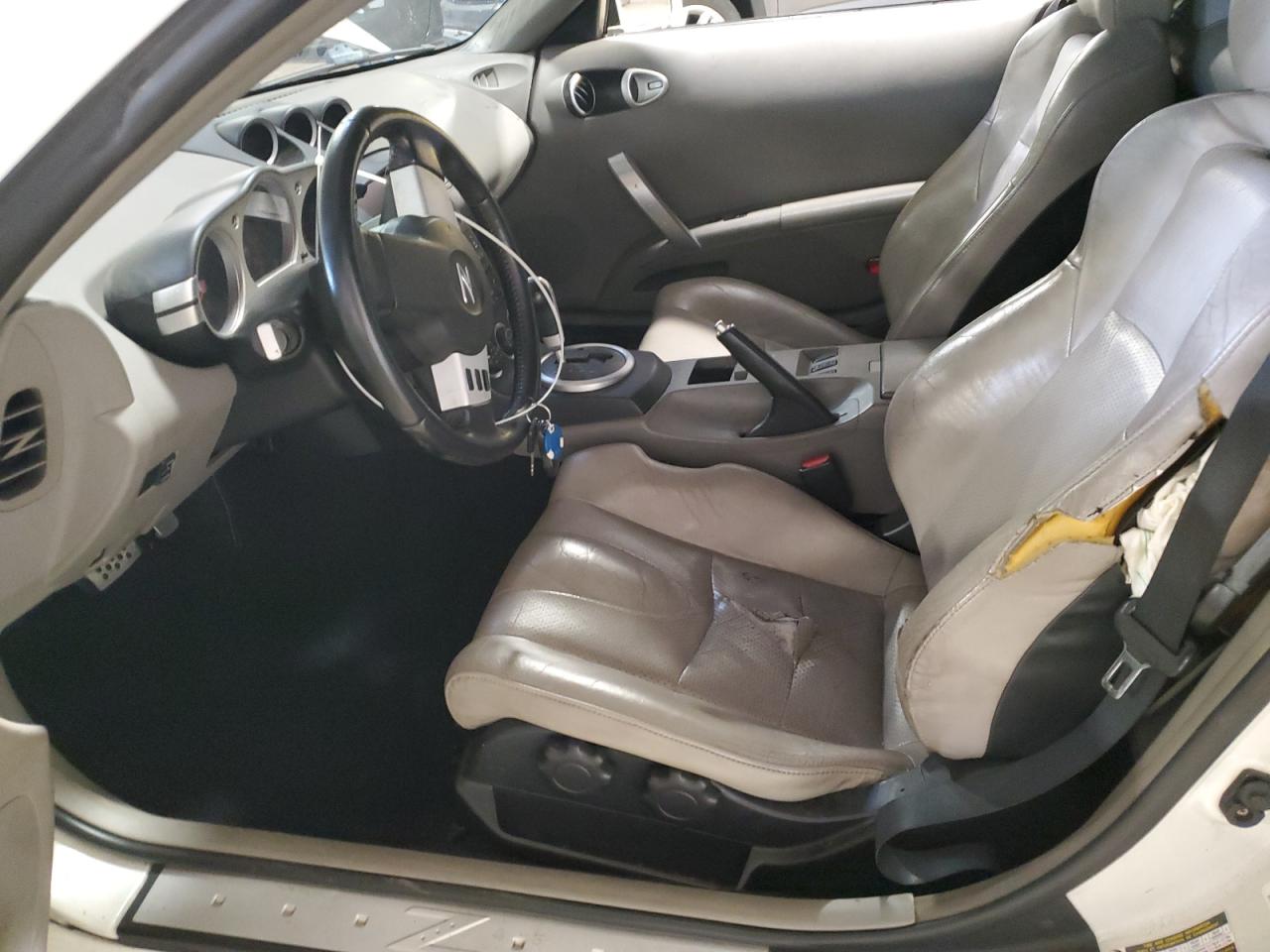 2004 Nissan 350Z Roadster VIN: JN1AZ36A84M250826 Lot: 90752145