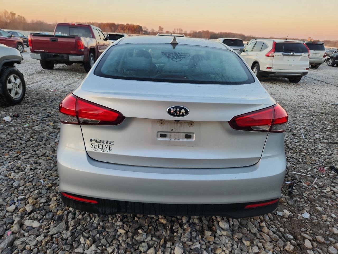 2017 Kia Forte Lx VIN: 3KPFL4A74HE012580 Lot: 91971585