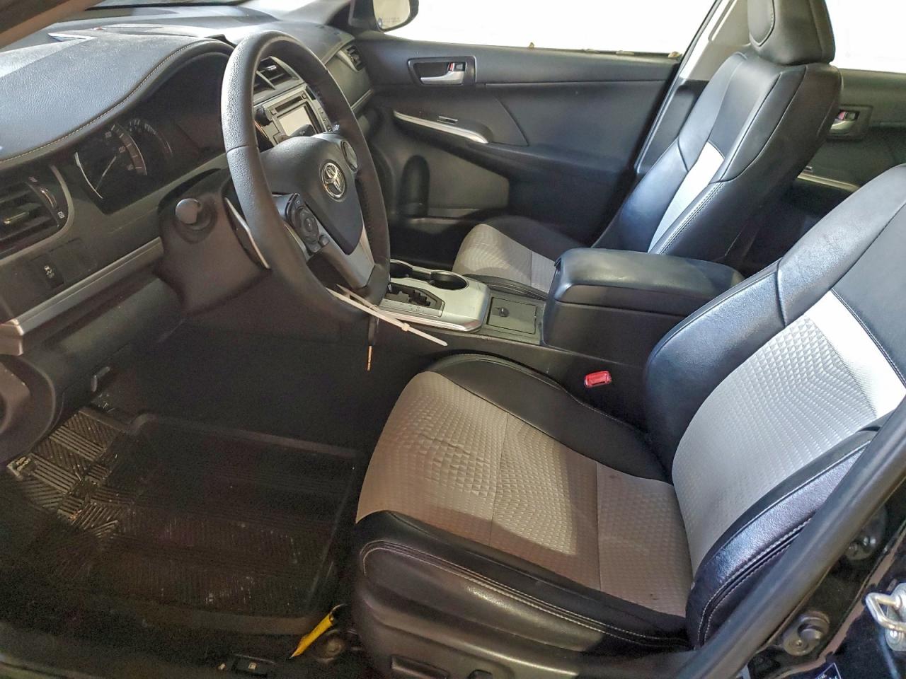 2014 Toyota Camry L VIN: 4T1BF1FK0EU364503 Lot: 94492205