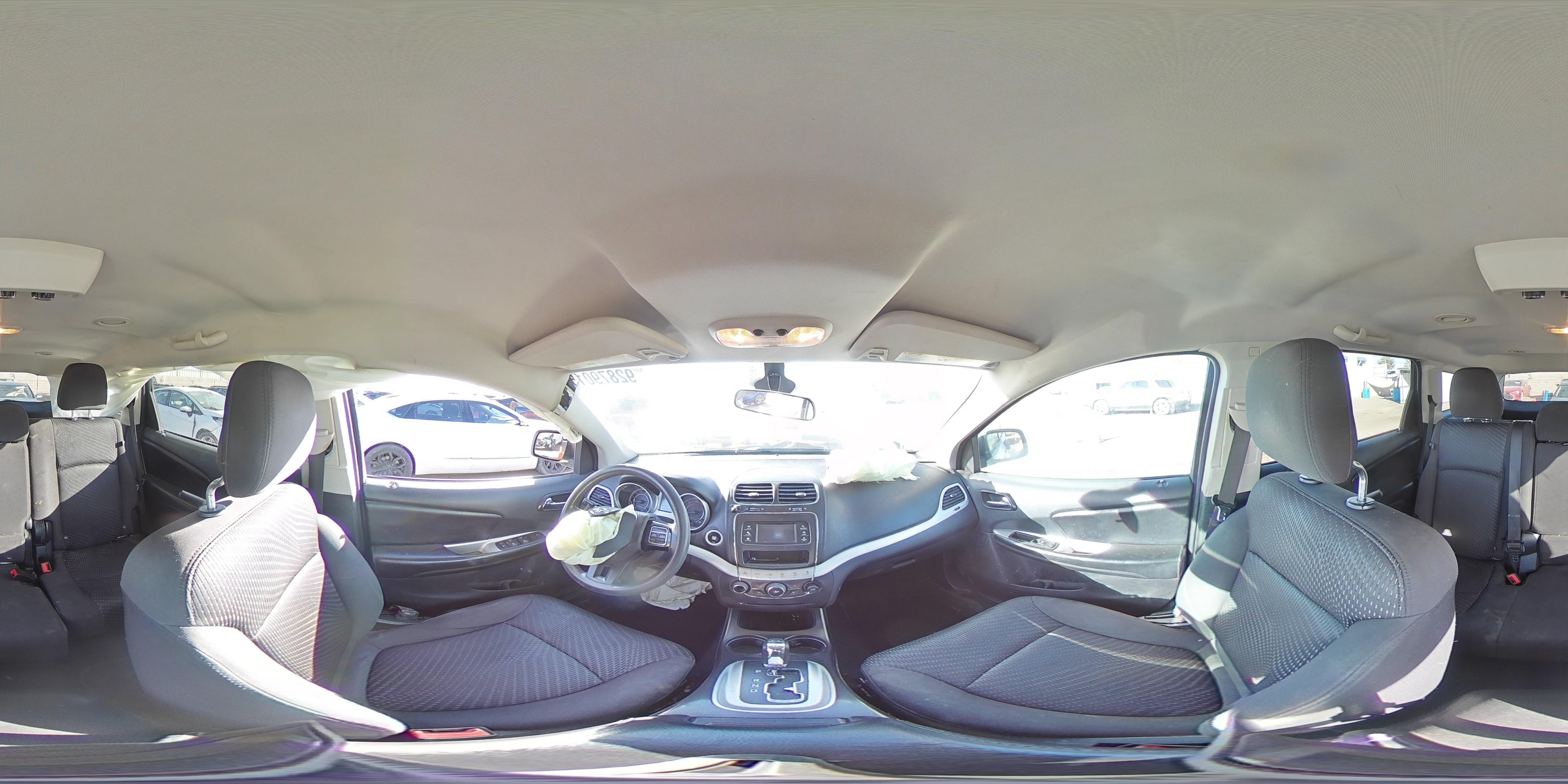 2018 Dodge Journey Sxt VIN: 3C4PDDBGXJT220125 Lot: 92879015