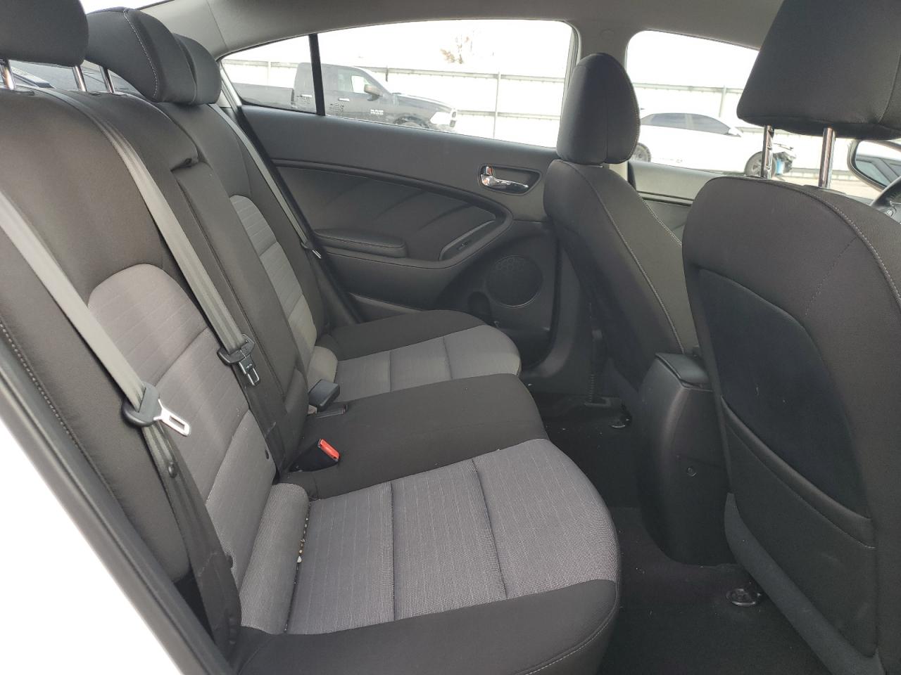 2014 Kia Forte Ex VIN: KNAFX4A87E5088585 Lot: 92442765