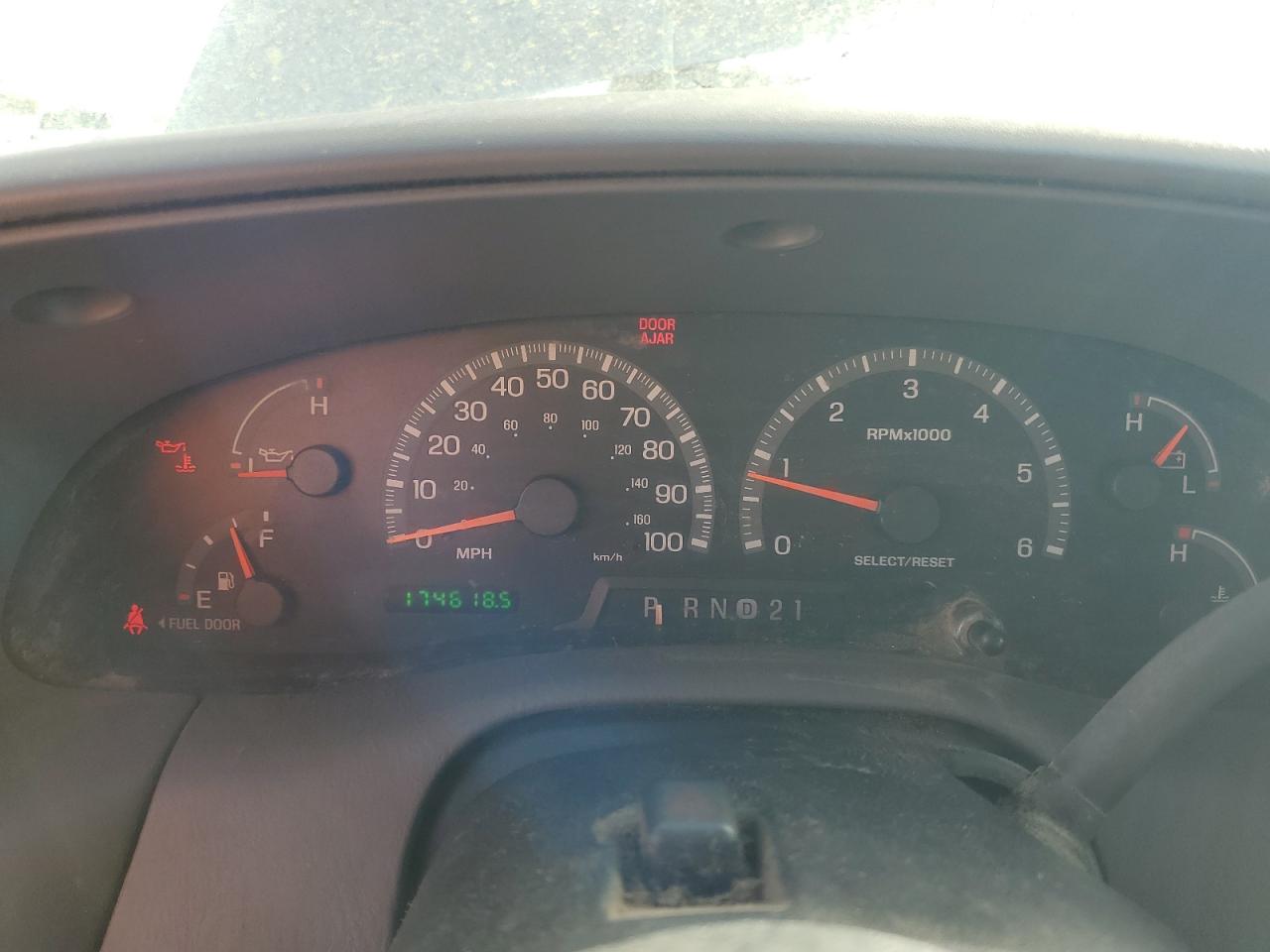 2000 Ford F150 VIN: 1FTRX18L2YKA96009 Lot: 91028395