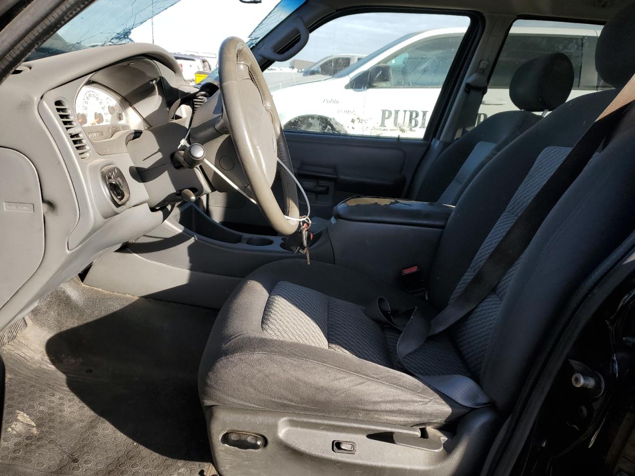 2004 Ford Explorer Sport Trac VIN: 1FMZU77K54UA23585 Lot: 90882845