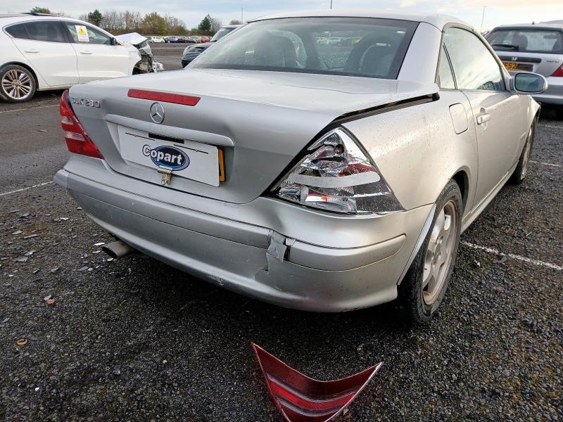2002 MERCEDES-BENZ SLK SLK 230K 2DR TIP AUTO