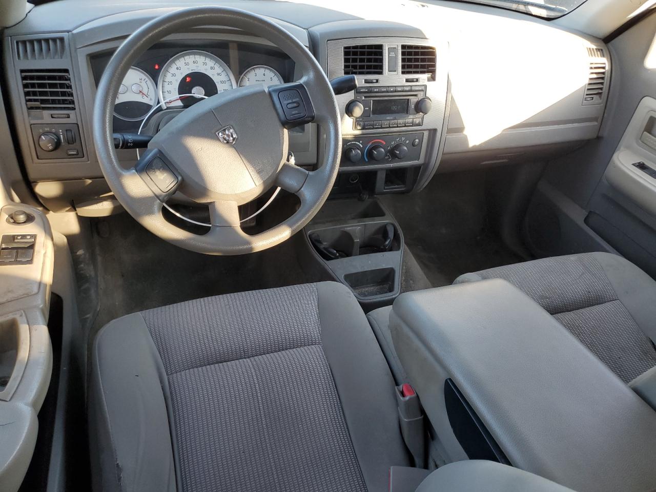 2007 Dodge Dakota Slt VIN: 1D7HE42KX7S104638 Lot: 92568755