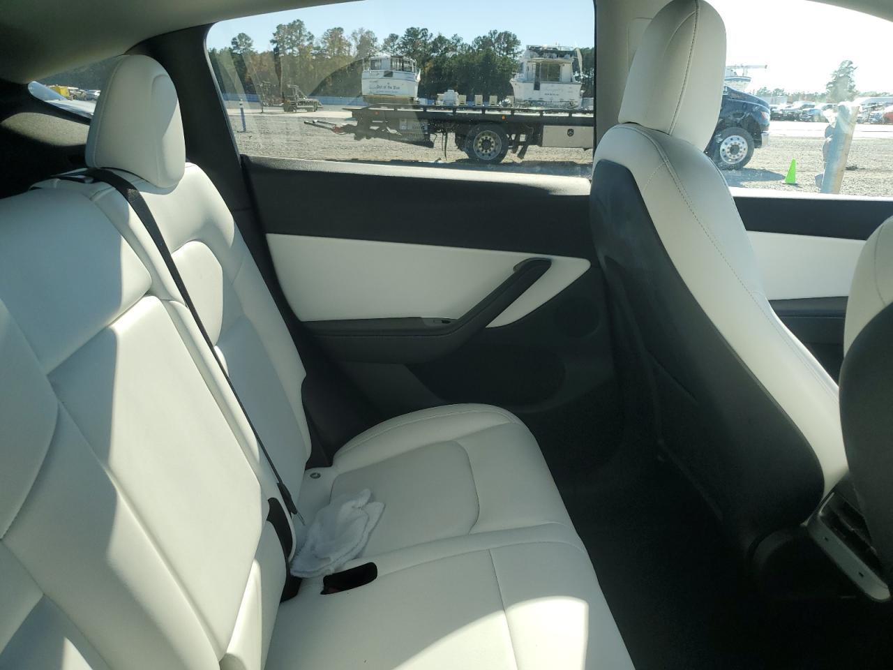 2021 Tesla Model Y VIN: 5YJYGDED4MF115192 Lot: 91358465