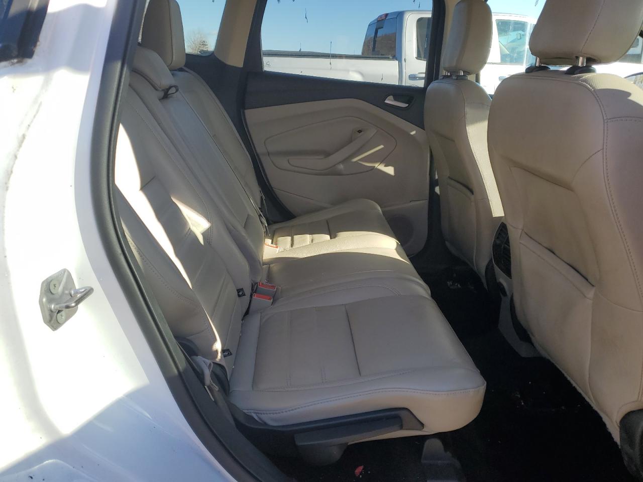 2018 Ford Escape Sel VIN: 1FMCU9HD4JUD36270 Lot: 92668095