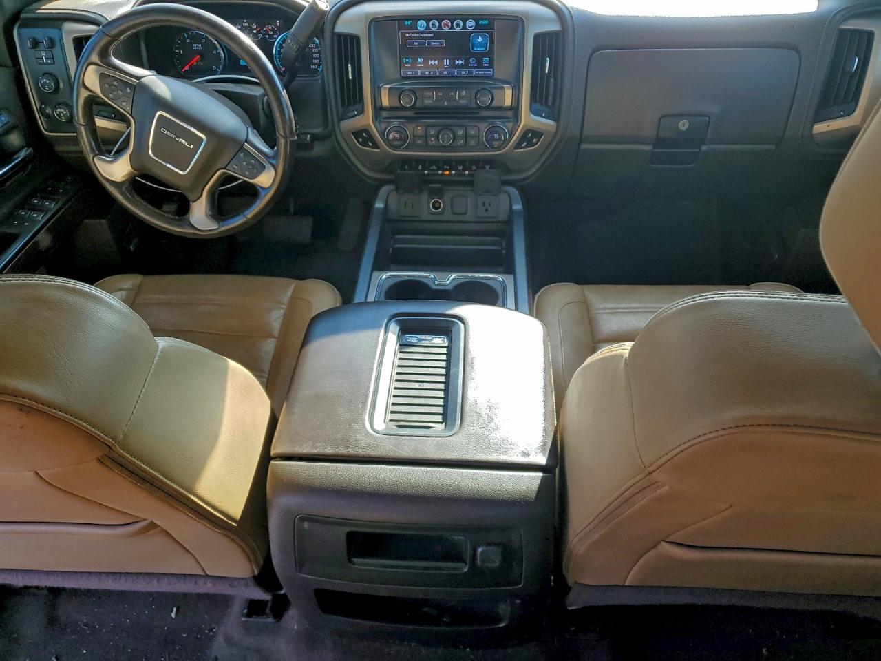 2018 GMC Sierra 2500Hd Denali VIN: 1GT12UEY4JF235228 Lot: 92938955