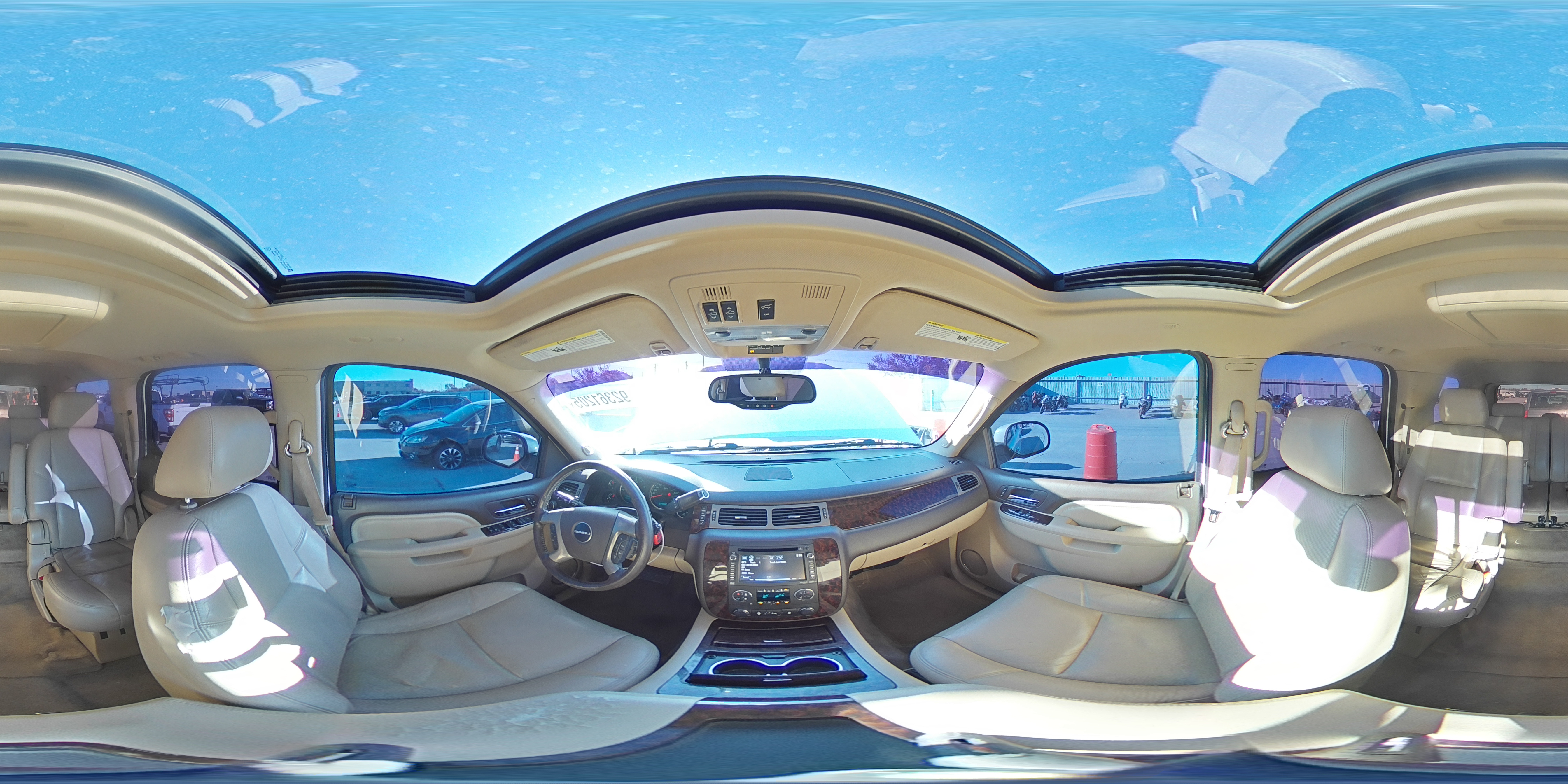 2013 GMC Yukon Denali VIN: 1GKS2EEFXDR211872 Lot: 92361205