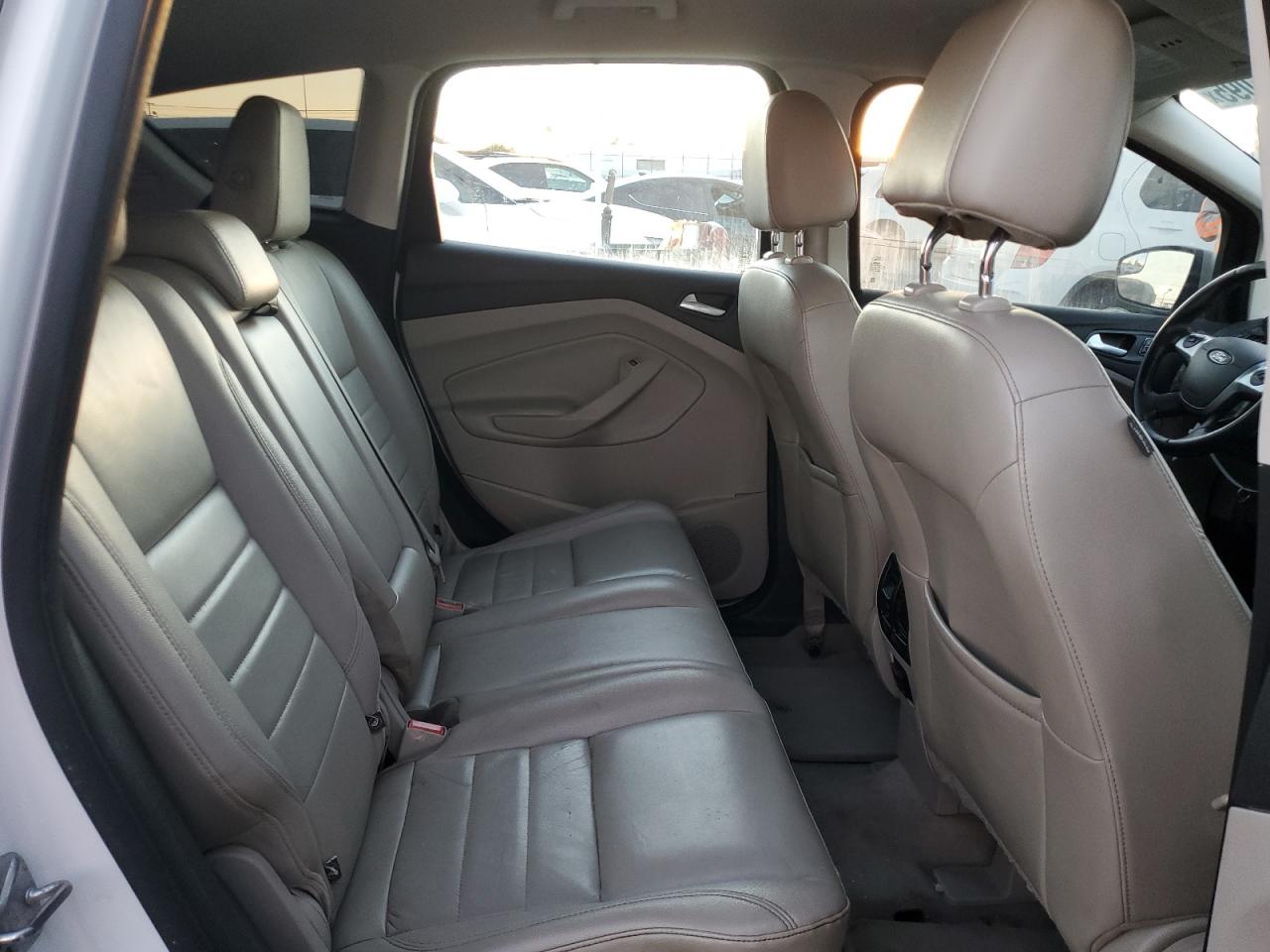 2015 Ford C-Max Sel VIN: 1FADP5BU7FL102385 Lot: 92306095