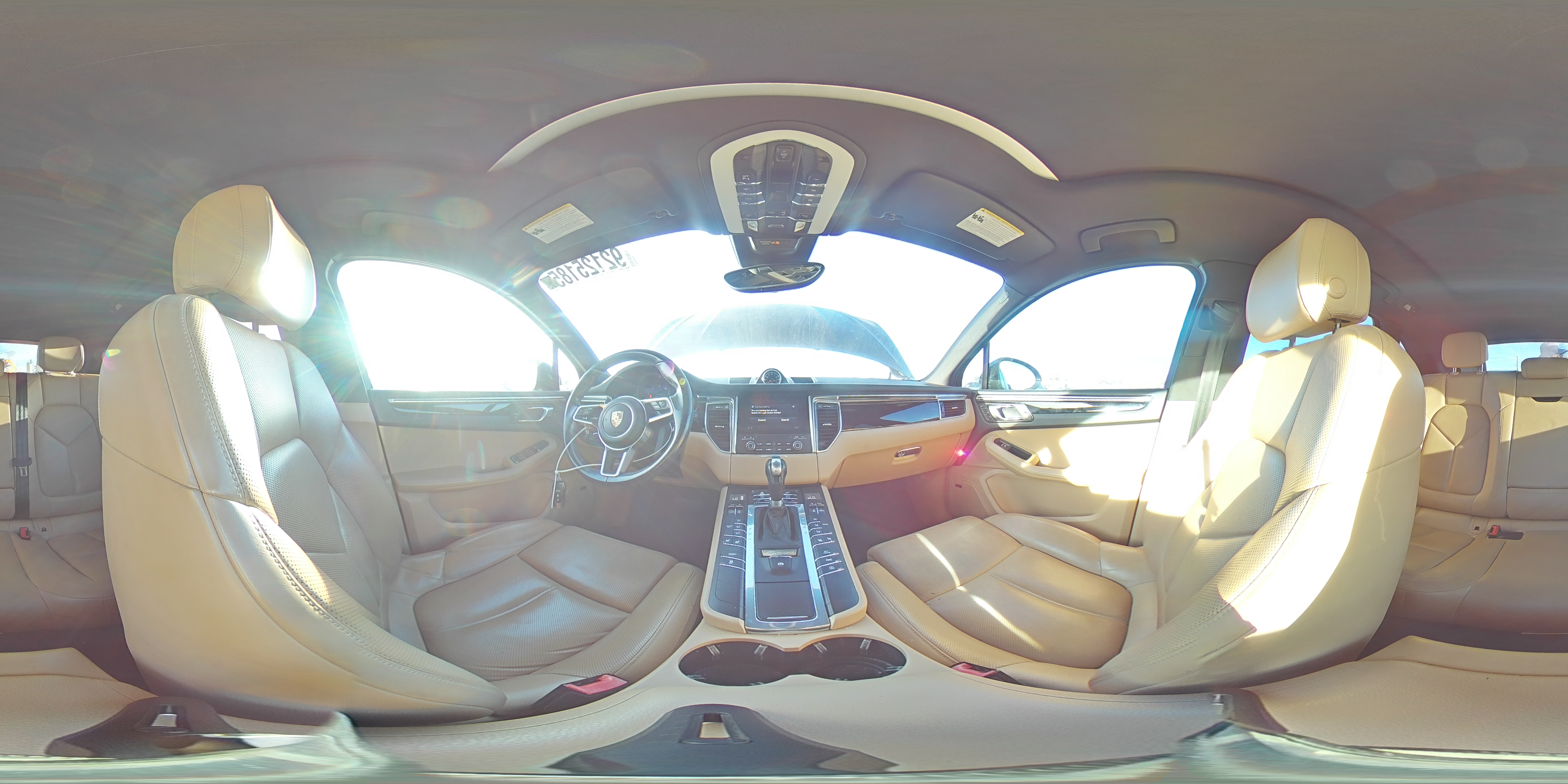 2018 Porsche Macan VIN: WP1AA2A57JLB02305 Lot: 92125185