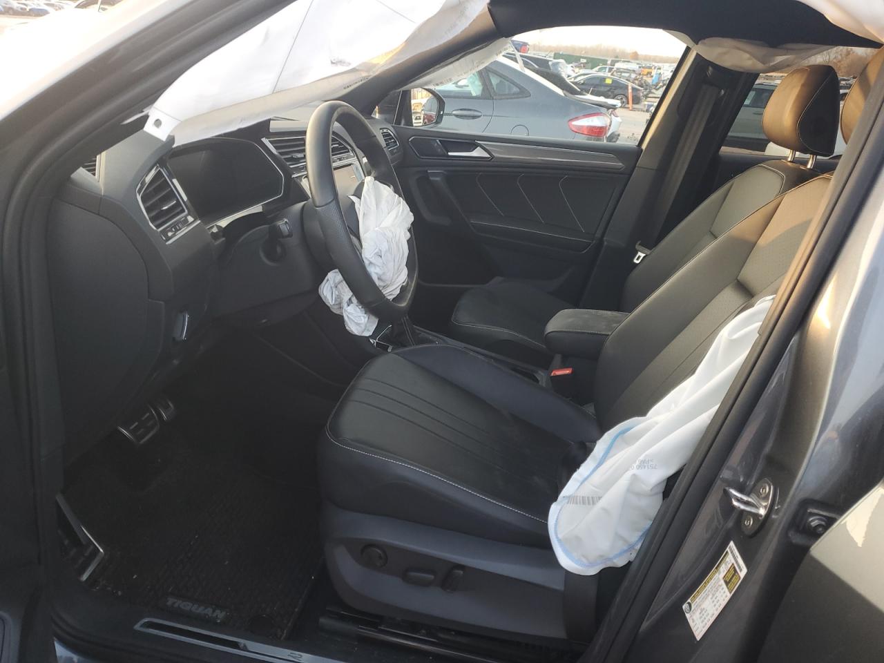 2024 Volkswagen Tiguan Se R-Line Black VIN: 3VV8B7AX7RM208079 Lot: 92851255