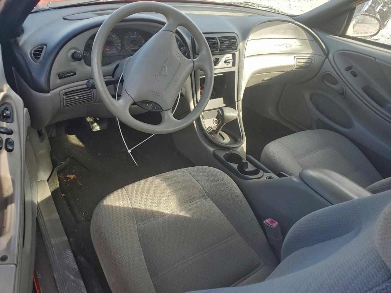 2000 Ford Mustang VIN: 1FAFP4040YF200410 Lot: 93686795