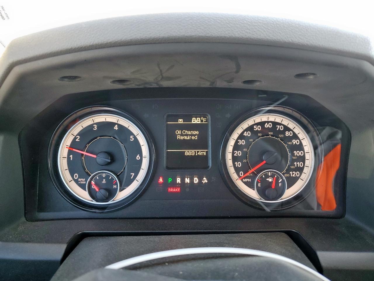 2019 Ram 1500 Classic Tradesman VIN: 1C6RR6FGXKS585947 Lot: 92931285