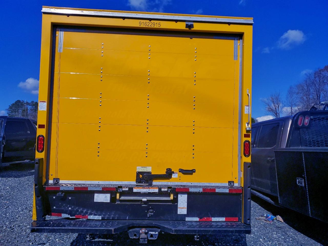 2023 Ford Econoline - Box Truck VIN: 1FDWE3FN9PDD03003 Lot: 94300895