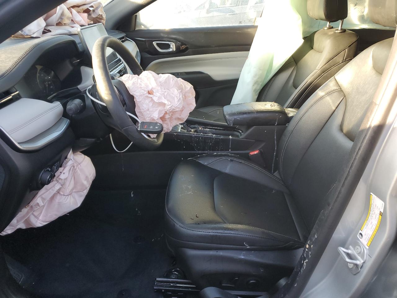 2025 Jeep Compass Limited VIN: 3C4NJDCN2ST594694 Lot: 92739805