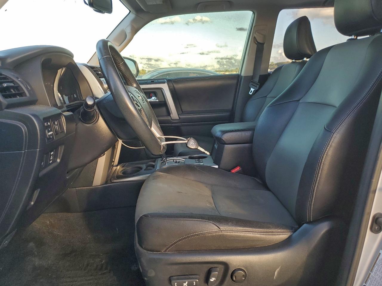 2017 Toyota 4Runner Sr5 VIN: JTEZU5JR5H5157748 Lot: 94075645