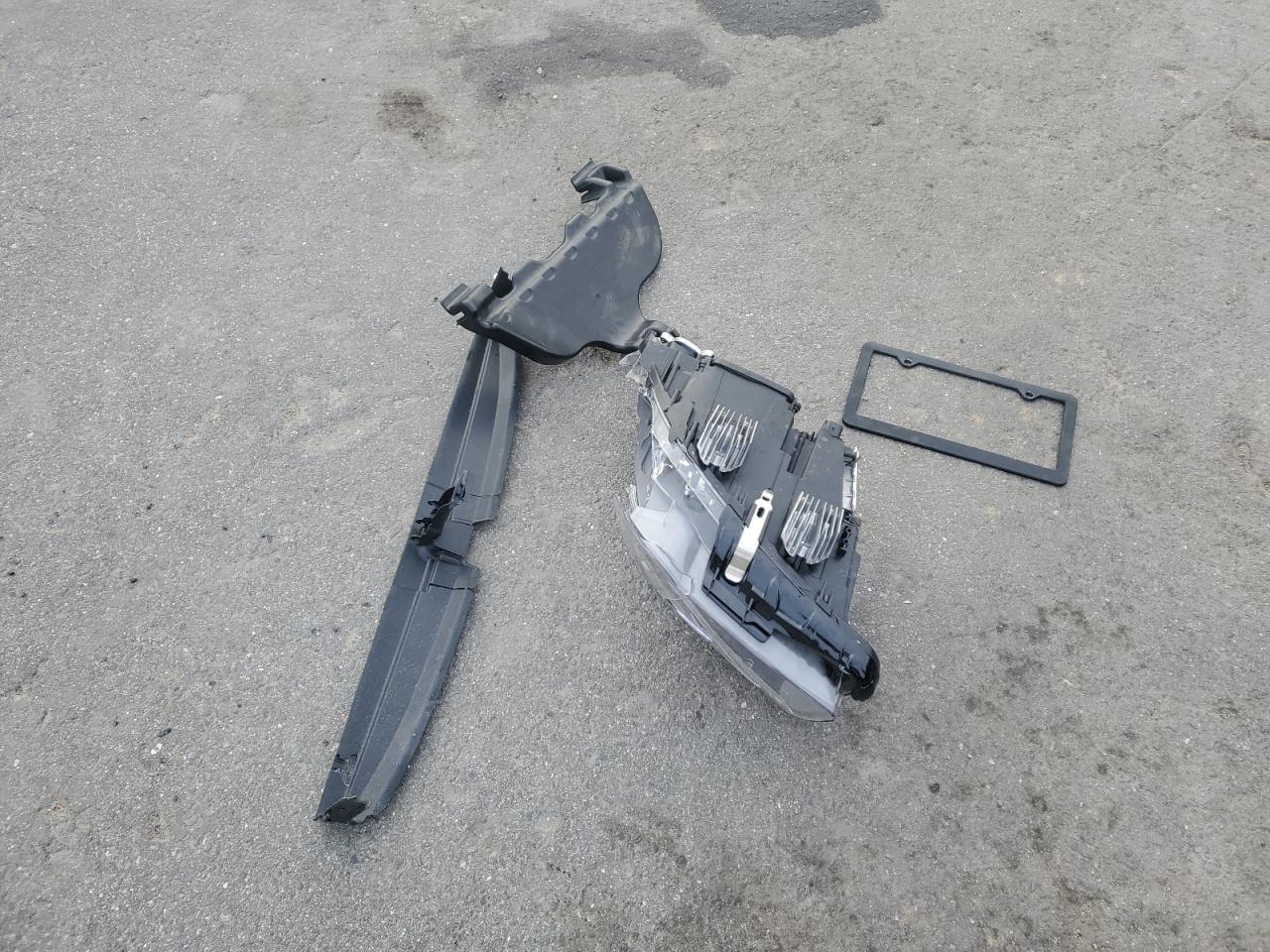 2013 BMW 535 Xi VIN: WBAFU7C5XDDU67484 Lot: 92618005