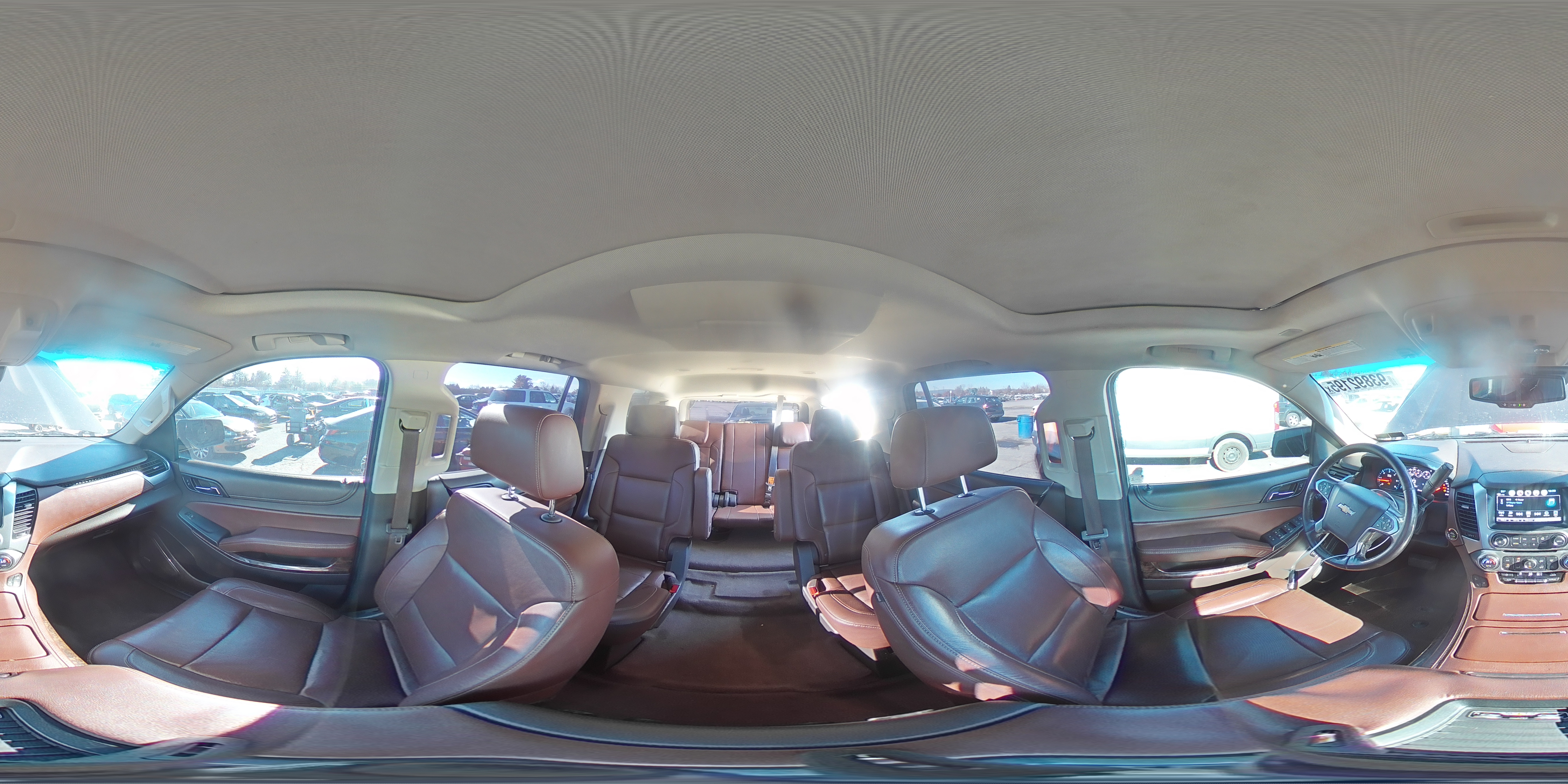 2018 Chevrolet Tahoe K1500 Premier VIN: 1GNSKCKJXJR199752 Lot: 93892195