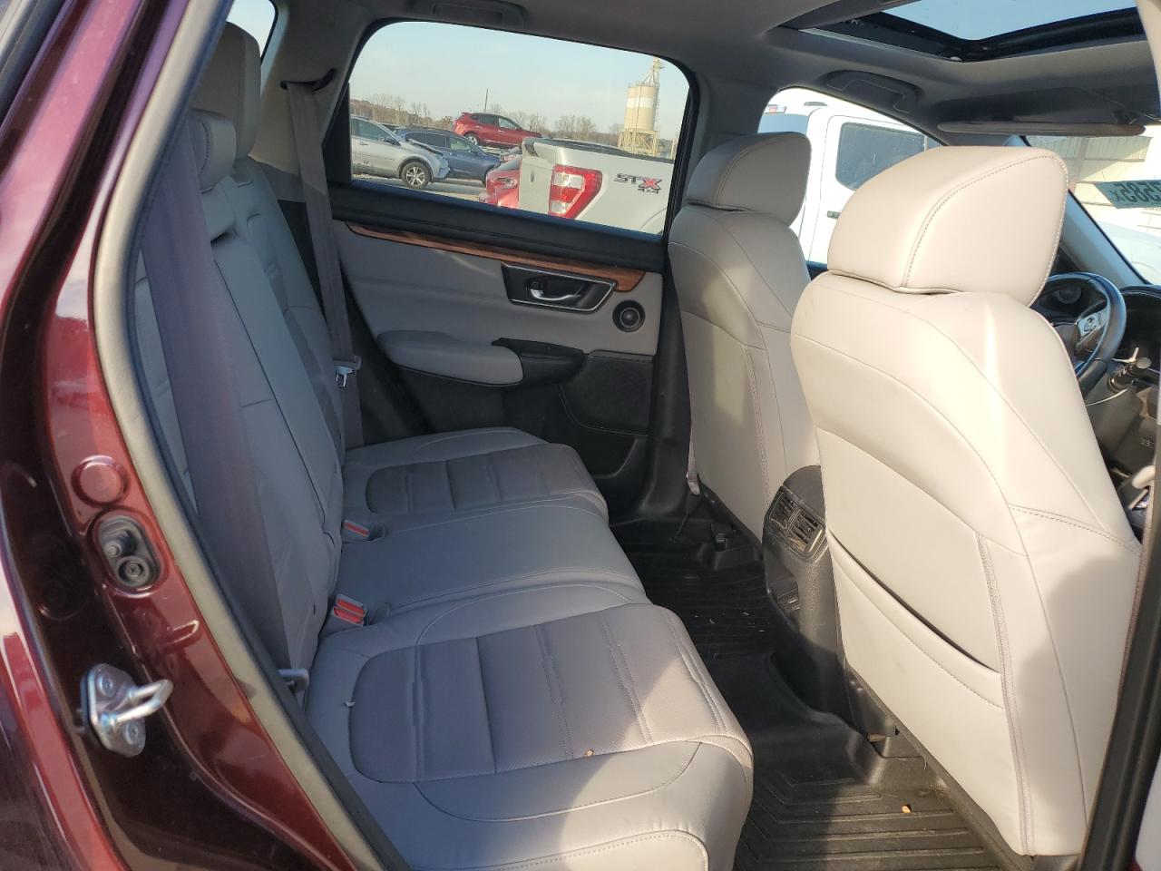 2019 Honda Cr-V Exl VIN: 7FARW2H81KE043671 Lot: 92917585