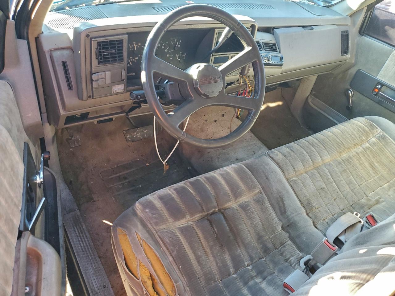 1993 Chevrolet Gmt-400 C1500 VIN: 1GCDC14Z5PZ103203 Lot: 92906835