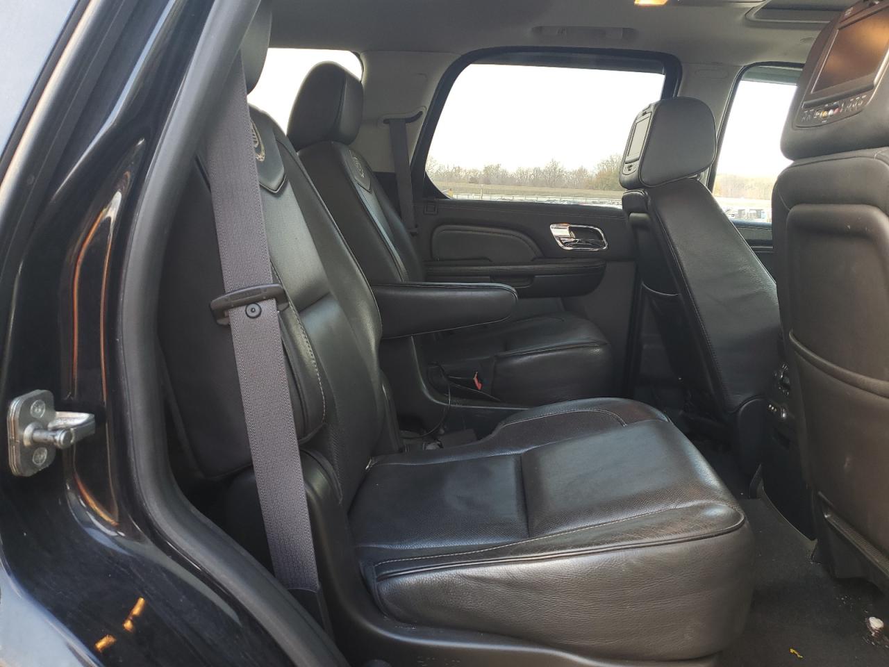 2013 Cadillac Escalade Platinum VIN: 1GYS4DEF4DR187949 Lot: 91020535