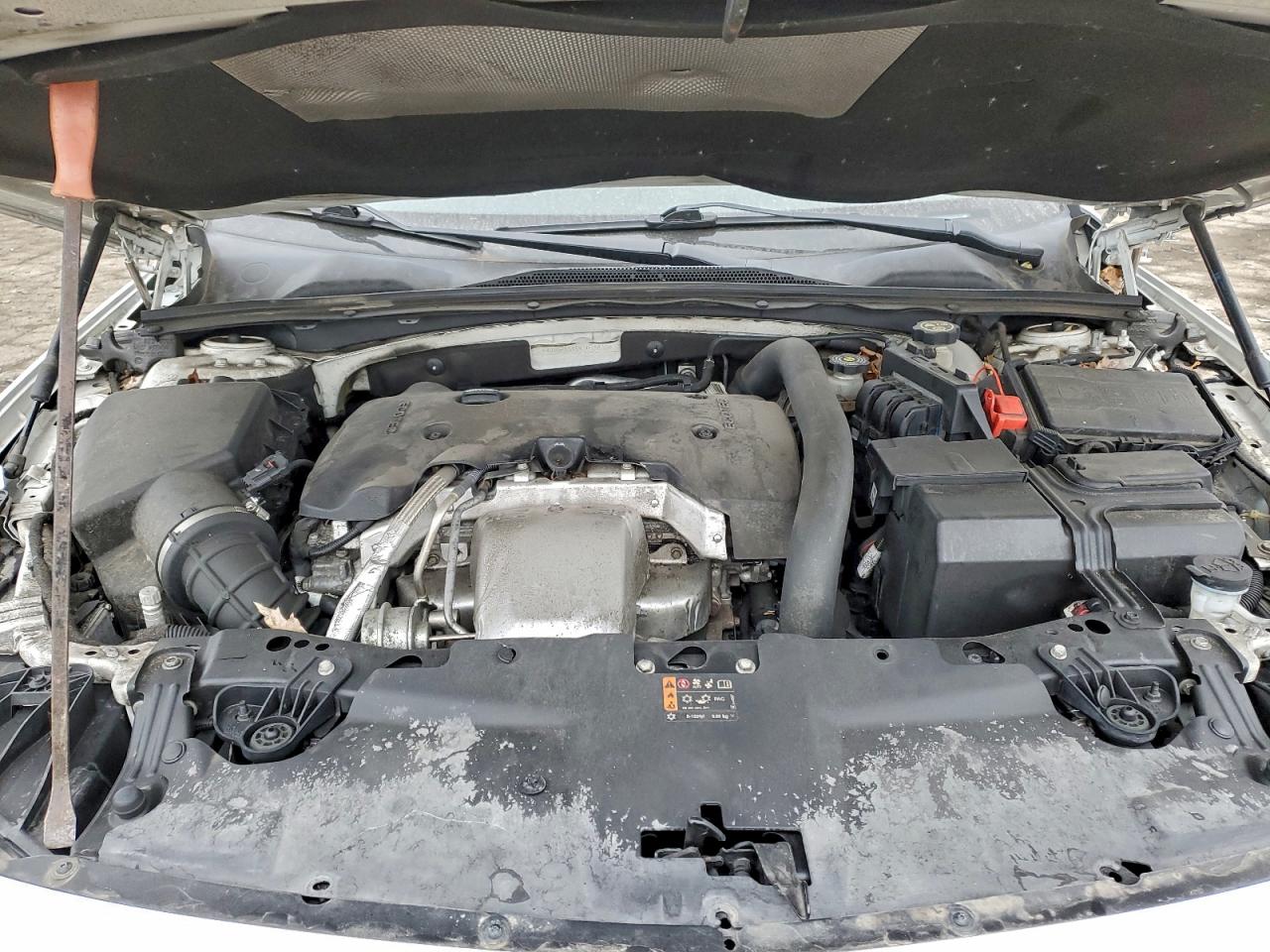 2019 Buick Regal Essence VIN: W04GP6SX5K1038810 Lot: 93228895