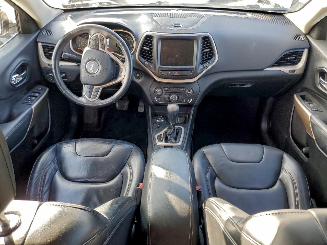 2018 Jeep Cherokee Limited VIN: 1C4PJMDB8JD535411 Lot: 94402255