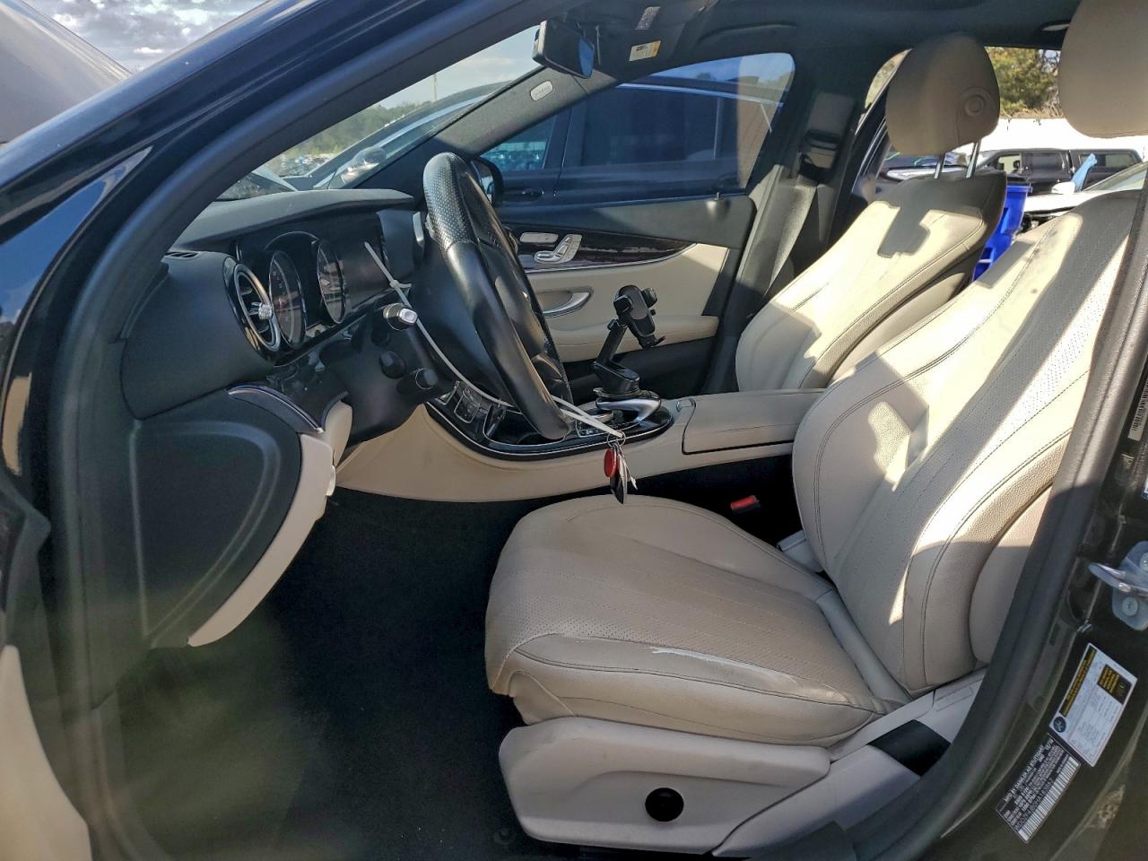 2017 Mercedes-Benz E 300 VIN: WDDZF4JB0HA183862 Lot: 94122595