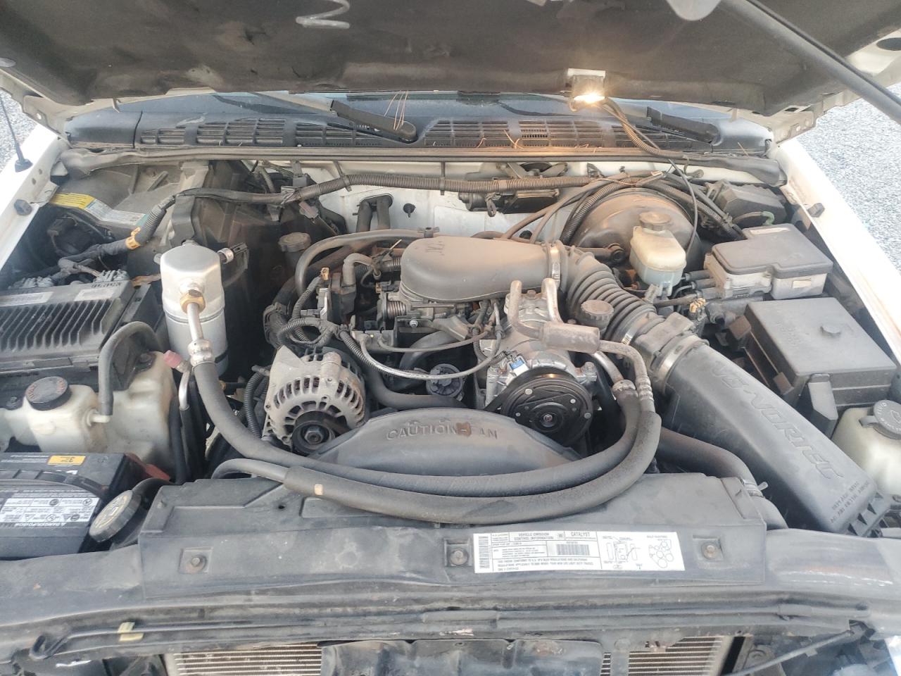 2000 Chevrolet Blazer VIN: 1GNDT13W0Y2129846 Lot: 92585735