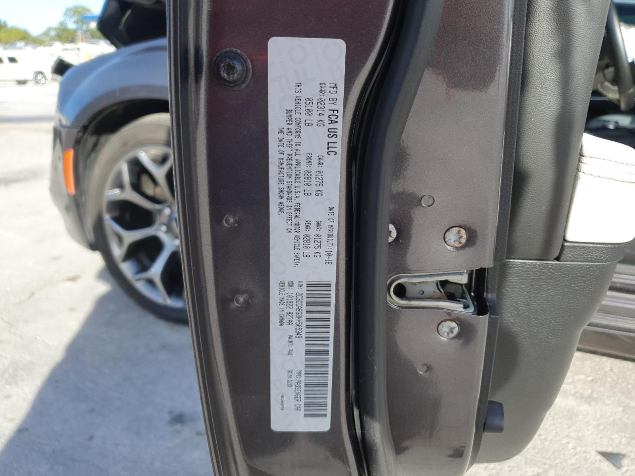 2017 Chrysler 300 S VIN: 2C3CCABG3HH505949 Lot: 92900875