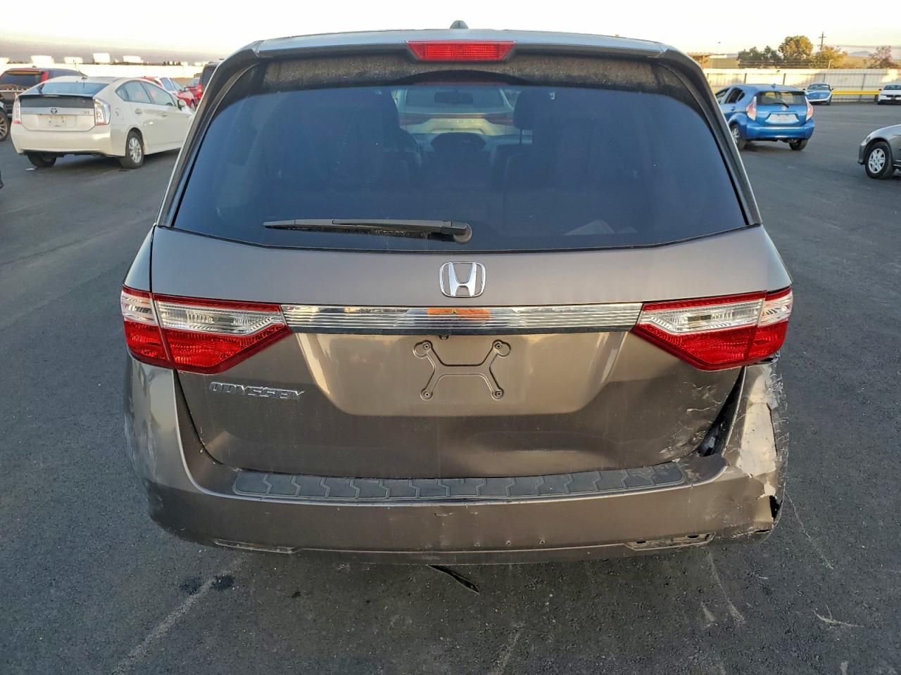 2012 Honda Odyssey Exl VIN: 5FNRL5H6XCB113111 Lot: 94270805