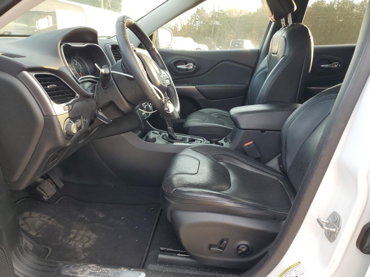 2019 Jeep Cherokee Limited VIN: 1C4PJMDX7KD330904 Lot: 93095955