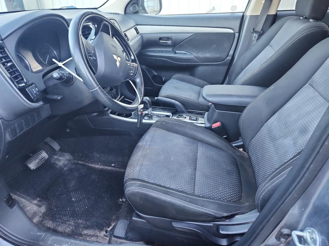 2018 Mitsubishi Outlander Se VIN: JA4AD3A39JJ003116 Lot: 92230265