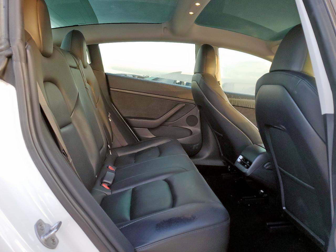 2023 Tesla Model 3 VIN: 5YJ3E1EA8PF590482 Lot: 89902585