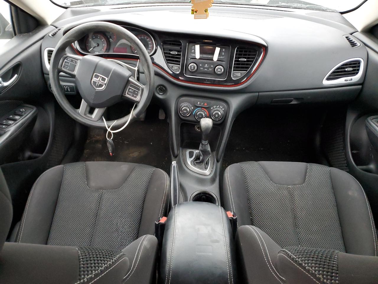 2015 Dodge Dart Sxt VIN: 1C3CDFBB9FD420560 Lot: 92377205